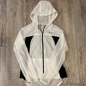 Women's Lightweight Nike Raincoat